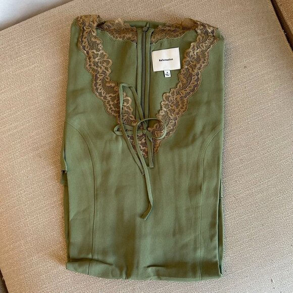 Reformation Green Midi Dress with Lace Trim - Picture 5 of 12